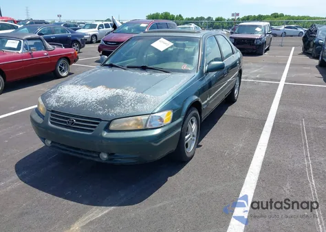 1999 Toyota Camry Le V6/Xle V6 из США, поврежденный, VIN 4T1BF22K5XU083537